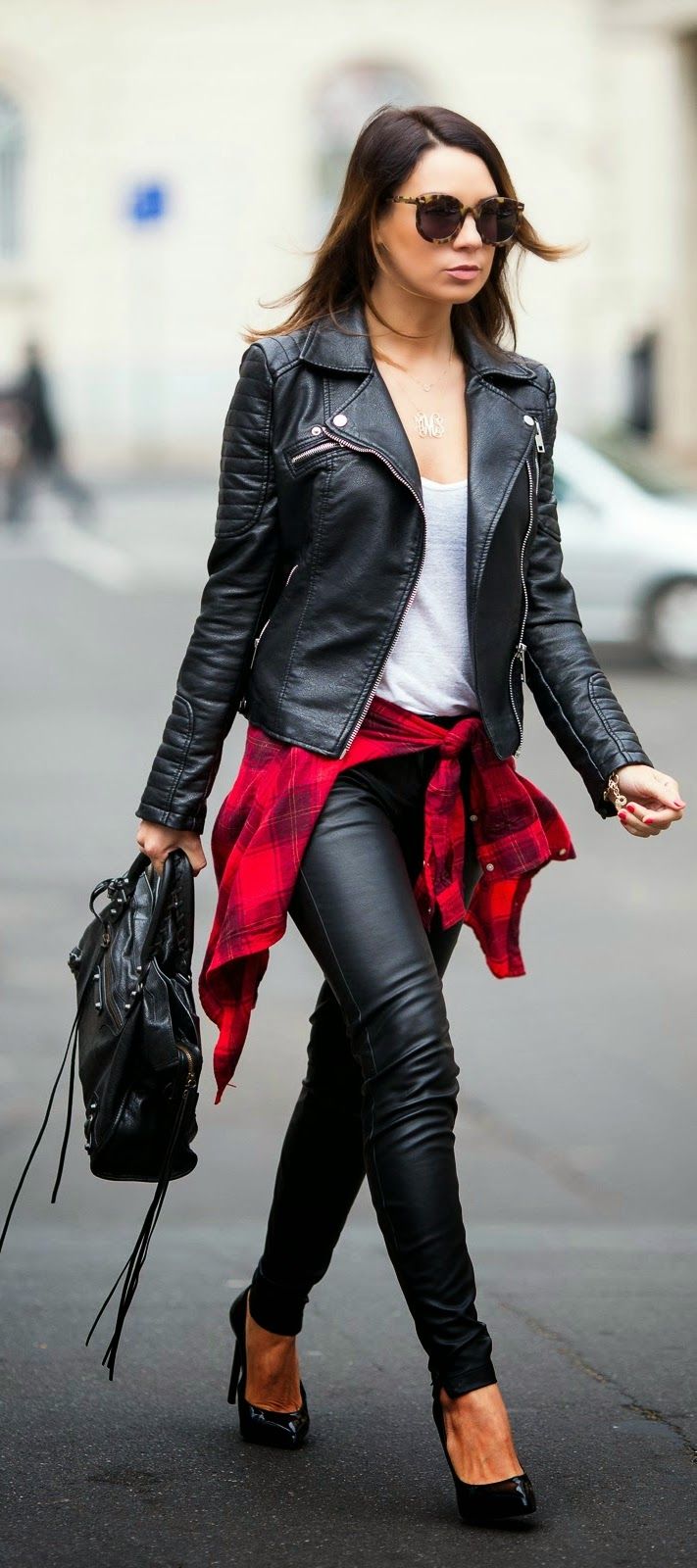 Stylish Street Style Looks With Black Leather Pants You Can Copy