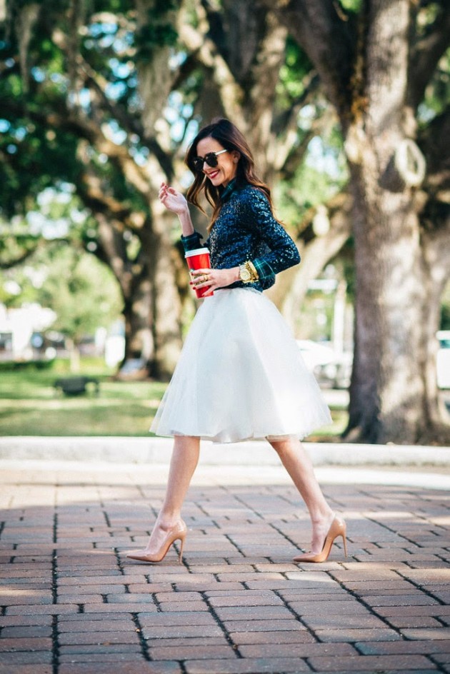 16 Gorgeous Fall Wedding Guest Outfits You Will Fall In Love With