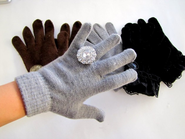 14 Brilliant DIY Gloves Ideas You Can Try This Winter
