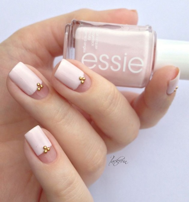 17 Rose Quartz Nail Designs You Can Draw Inspiration From