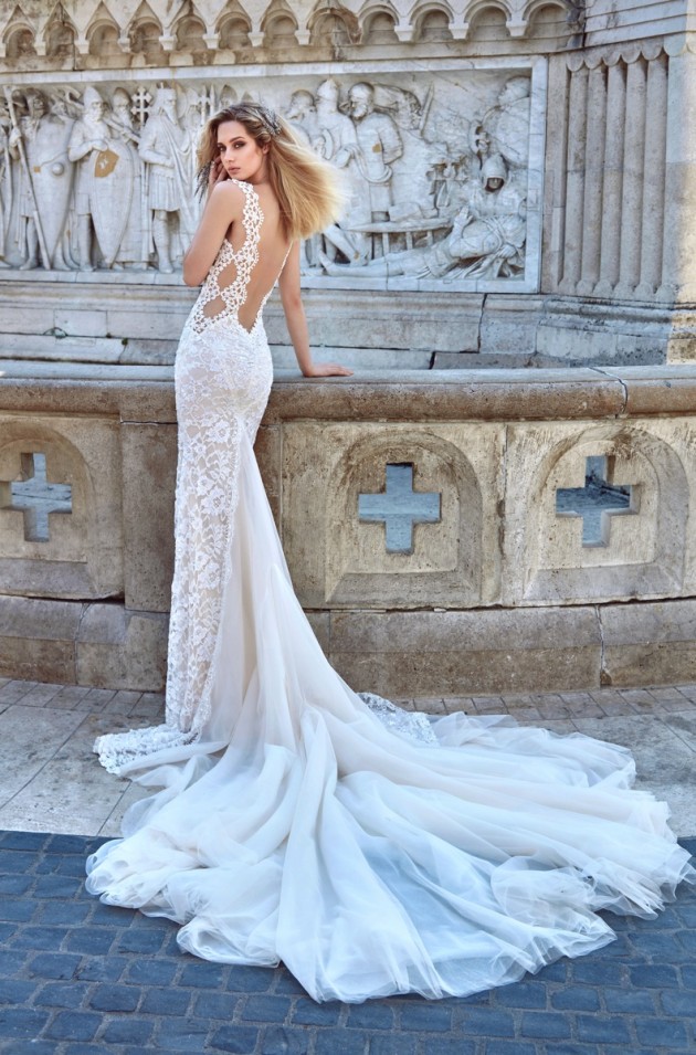 Galia Lahav – Haute Couture 2016 ‘Ivory Tower’ Collection