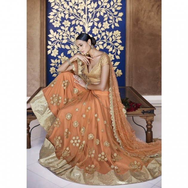 10 Beautiful and Gorgeous Bridal Lehengas at Lashkaraa.com