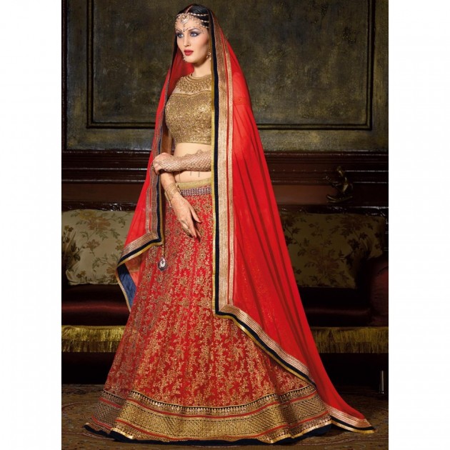 10 Beautiful and Gorgeous Bridal Lehengas at Lashkaraa.com