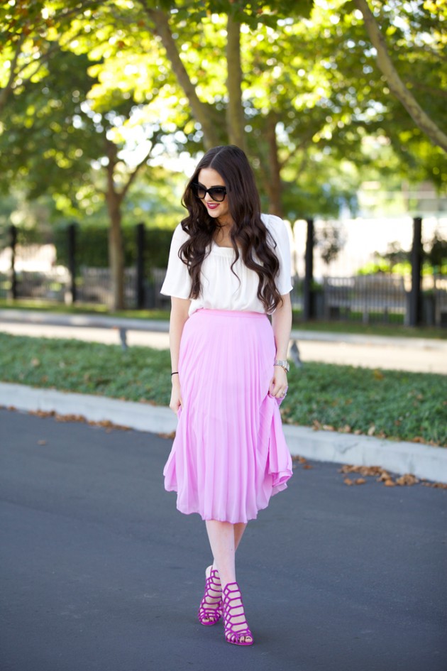 How To Wear Pleats To Look Trendy This Spring