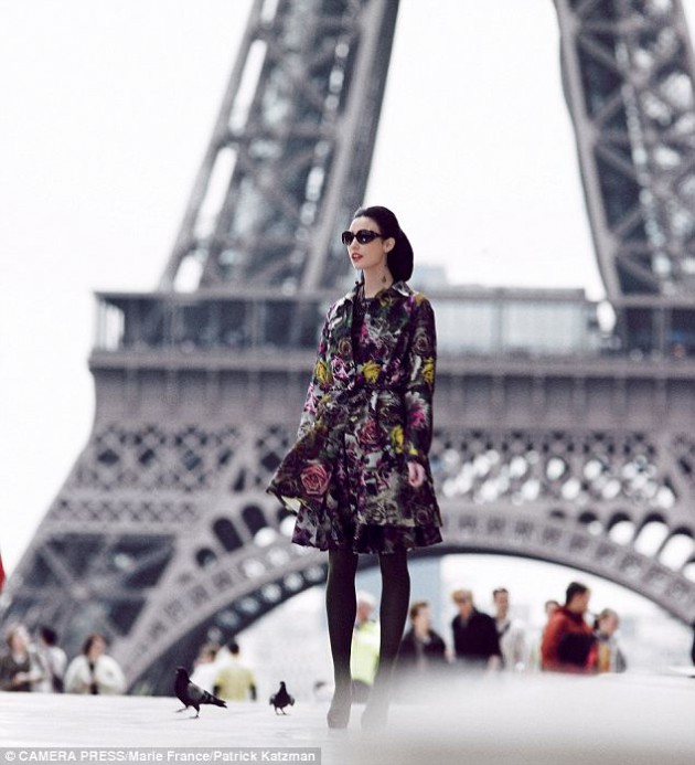 5 Secrets To Dress Like a French Woman