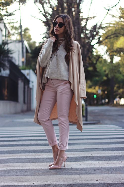 How to wear nude colors this spring?