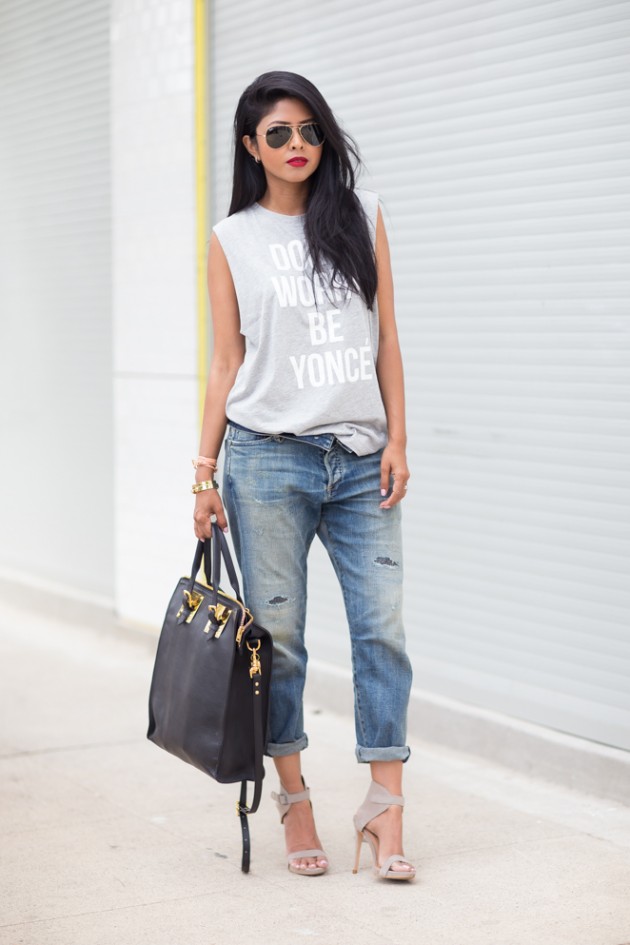 16 Chic Ways To Style Your Favorite Graphic Tee