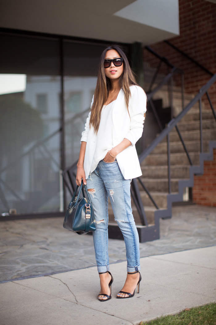 16 Stylish Ways To Wear Your Favorite White Blazer - fashionsy.com