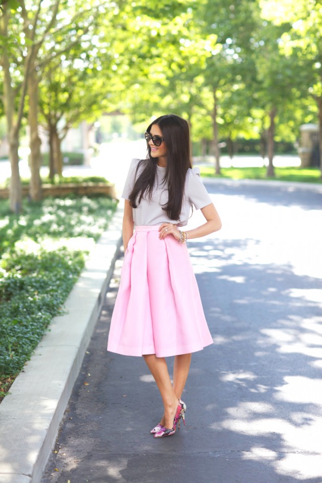 How To Wear Full Skirts Like A Real Fashionista