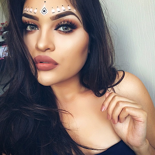 Festival Beauty: Makeup Looks to Kick Off Coachella - fashionsy.com