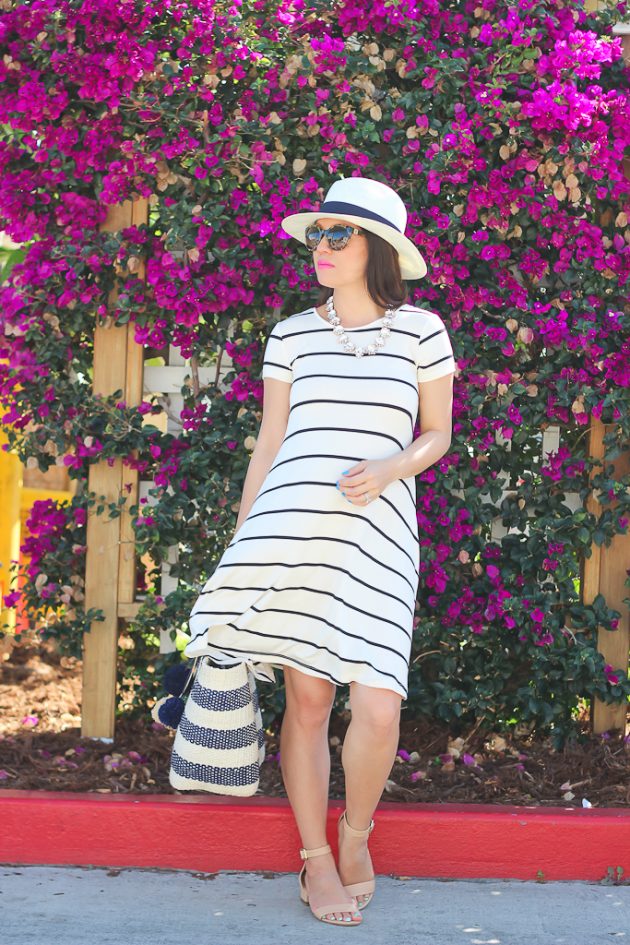 How To Wear A Swing Dress This Summer: 17 Stylish Looks