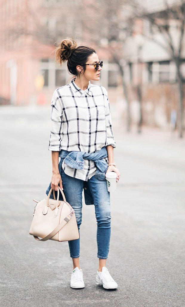 20 Casual And Chic Outfits With Sneakers That You Should Not Miss