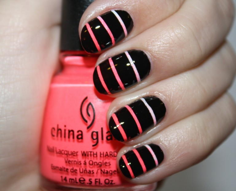 1. Striped Nail Art with Floss Tutorial - wide 4