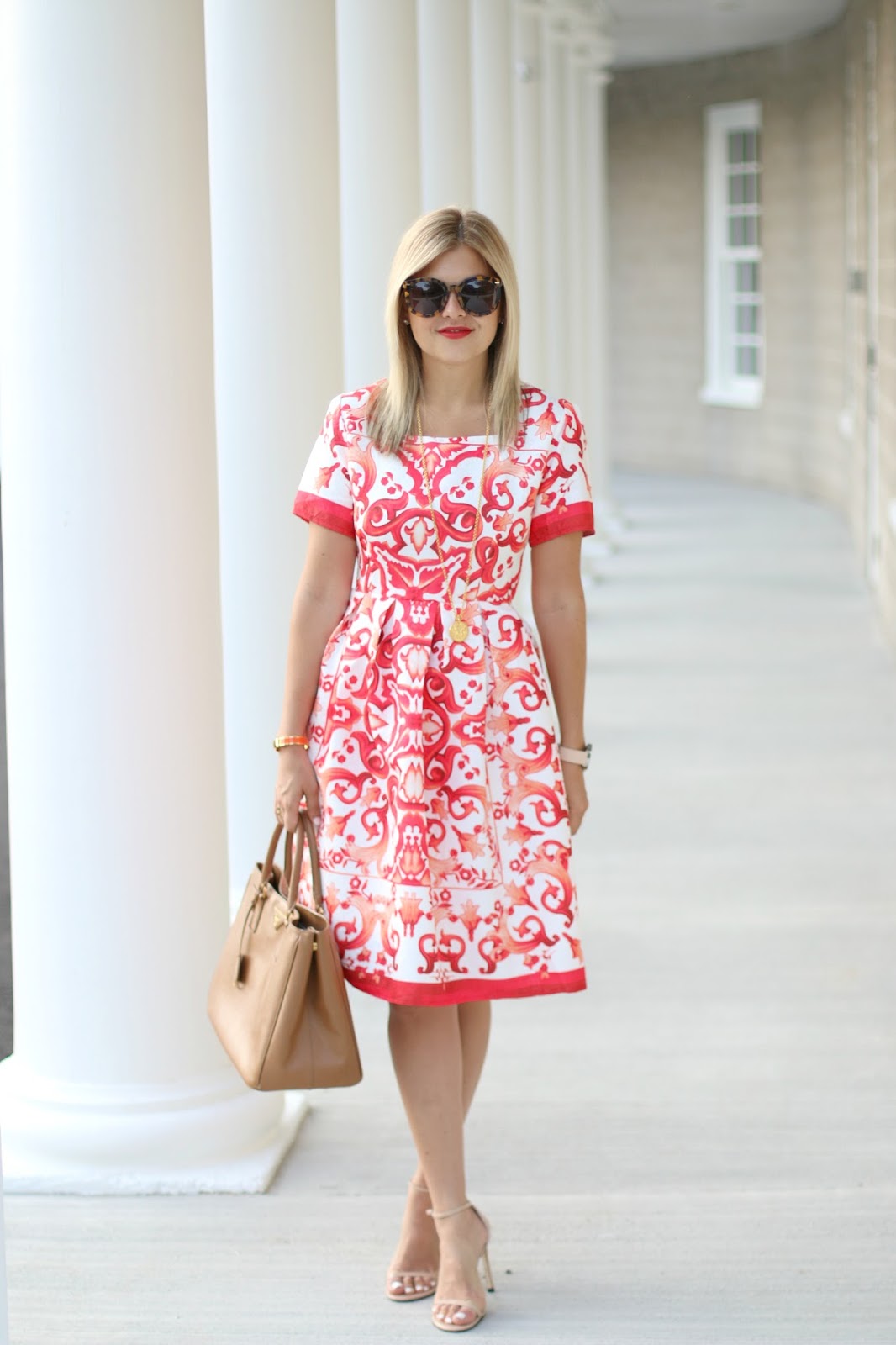 Summer Dresses You Can Wear At The Office - fashionsy.com