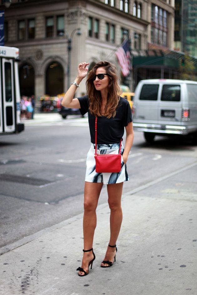 How To Wear Printed Shorts In The Right Stylish Way