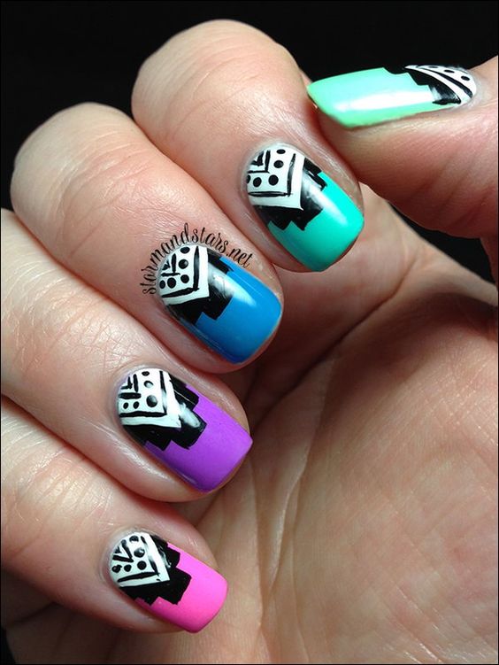 15 Colorful Aztec Nail Designs You Will Love To Copy