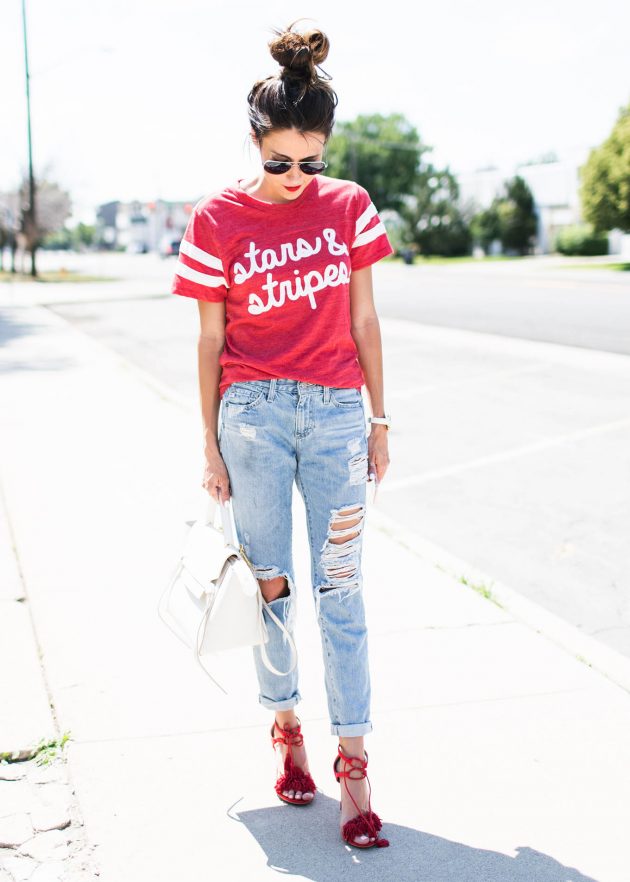 The 3 T Shirts Every Stylish Girl Has in Her Closet