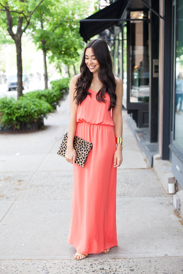 Coral Outfits That Will Make You Add This Color To Your Wardrobe