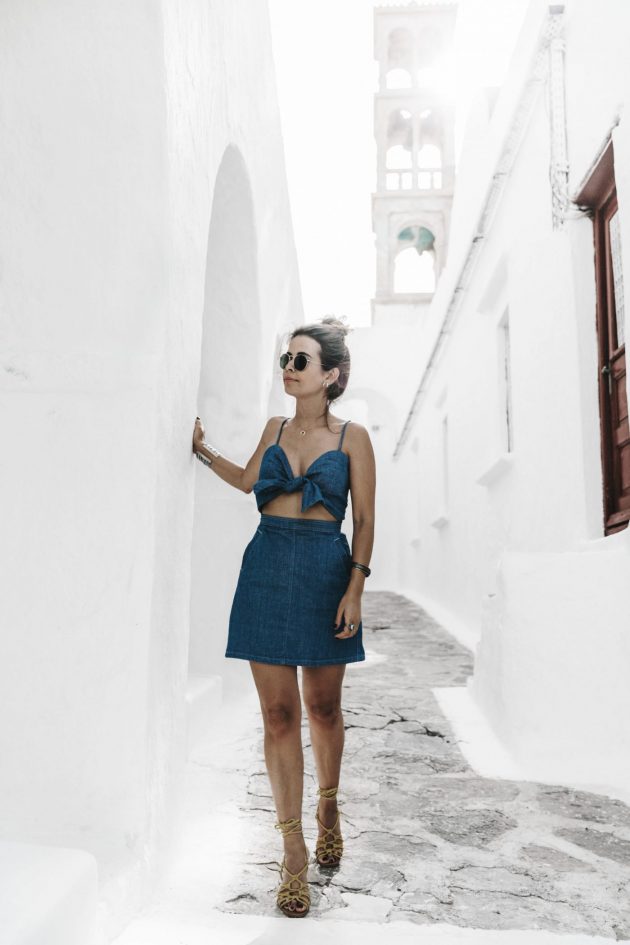 Chic Summer Looks With Denim Dresses To Copy Now