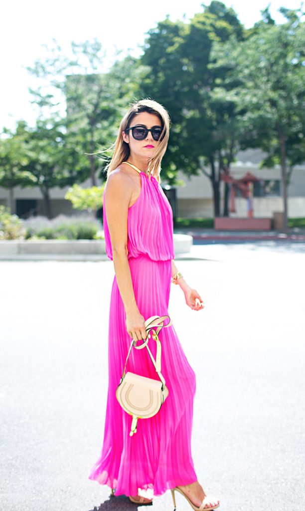 Chic And Stylish Summer Looks With Pleated Dresses