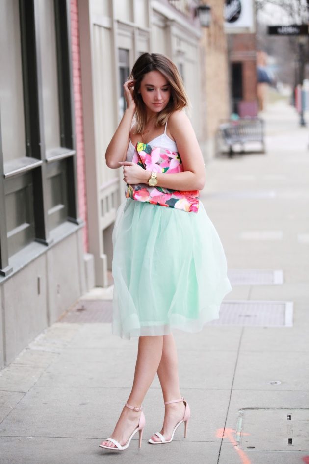 Stylish Mint Outfits To Copy Till The End Of The Summer