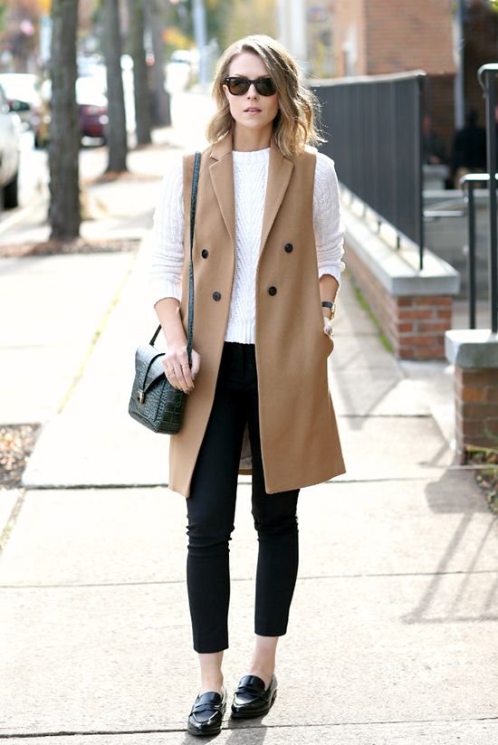 Long Vest Is A Fall Layering Fashion Essential