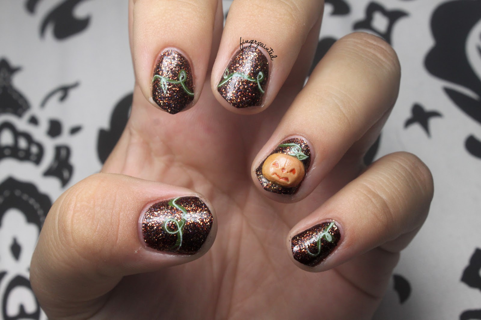 Fun Pumpkin Nail Designs You Will Love To Copy This Fall - fashionsy.com