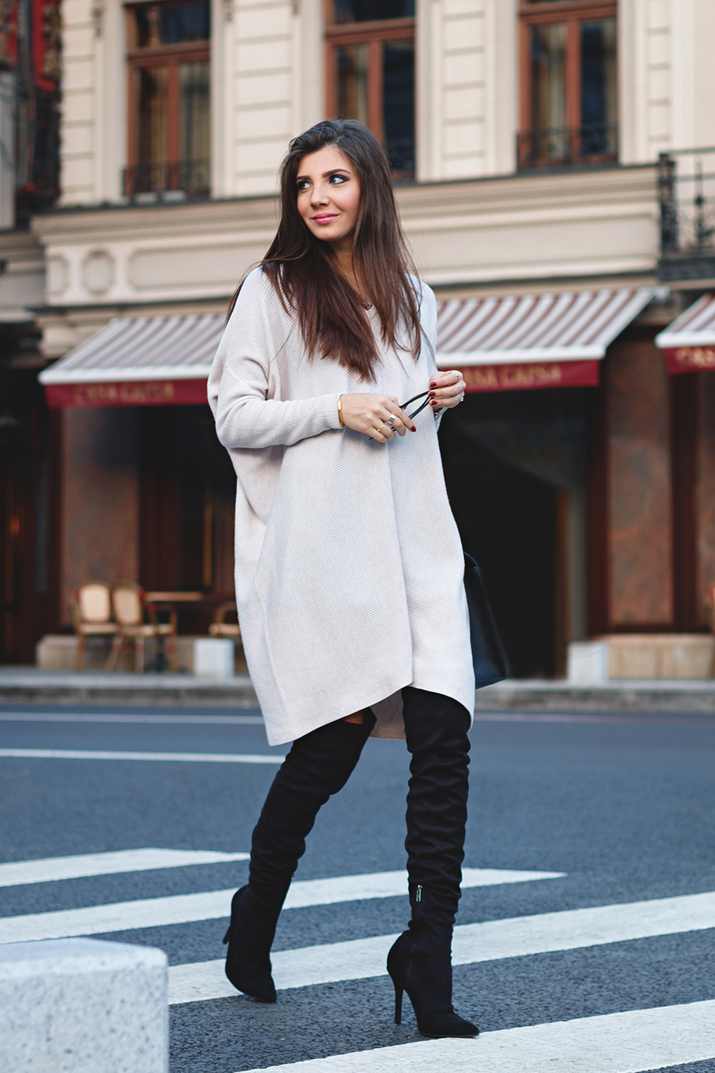 How To Wear Your Favorite Suede Boots This Season - fashionsy.com