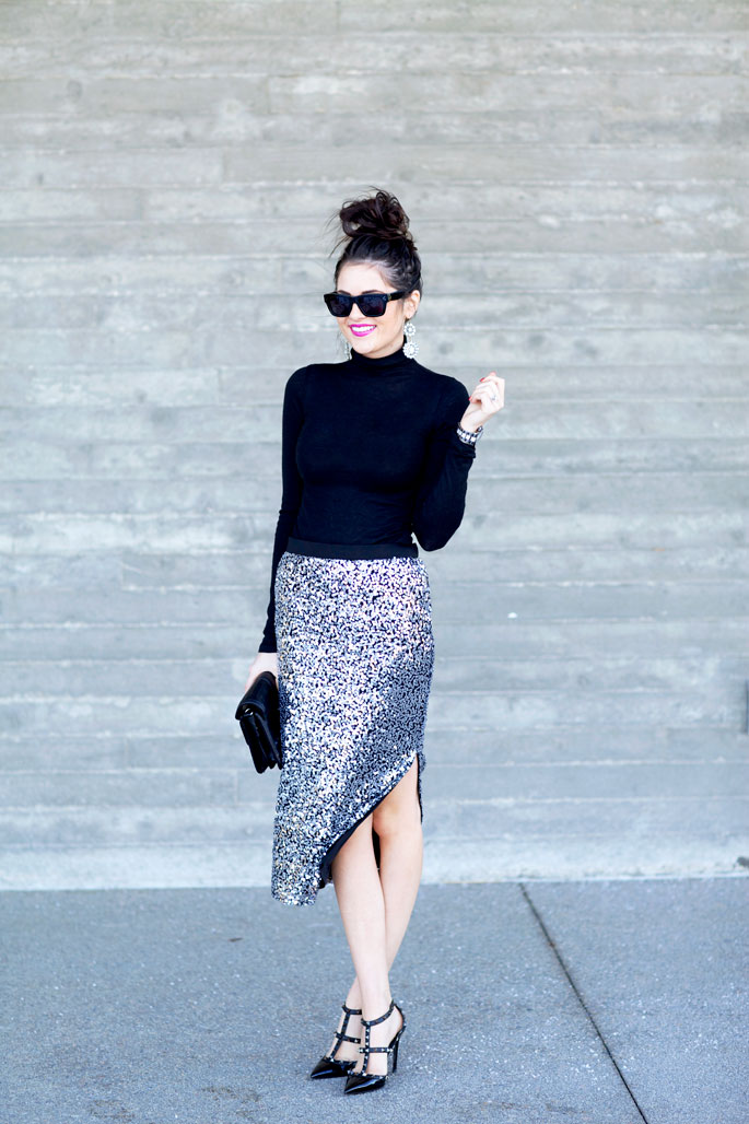 A Black Turtleneck Is A Must-Have Fashion Staple - fashionsy.com