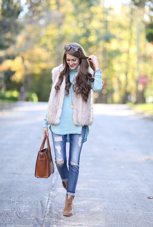 Fashionable Fall Outfits With Fur Vests You Will Love To Copy ...