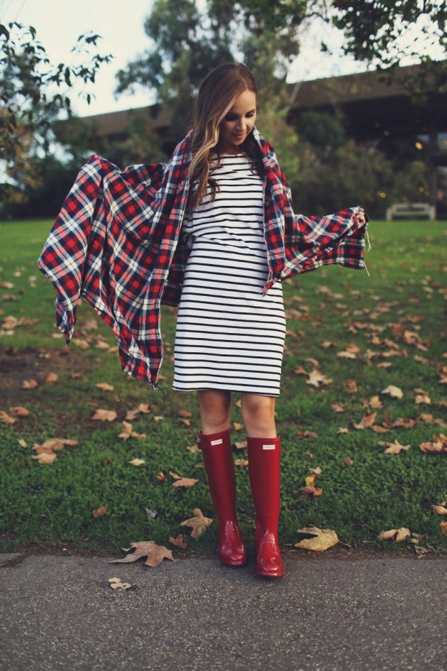 How To Look Stylish In Rain Boots
