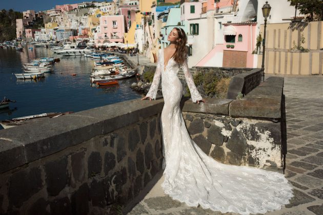 Julie Vino Fall 2017   Napoli Bridal Collection