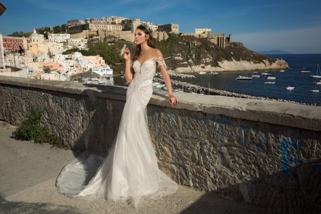 Julie Vino Fall 2017   Napoli Bridal Collection