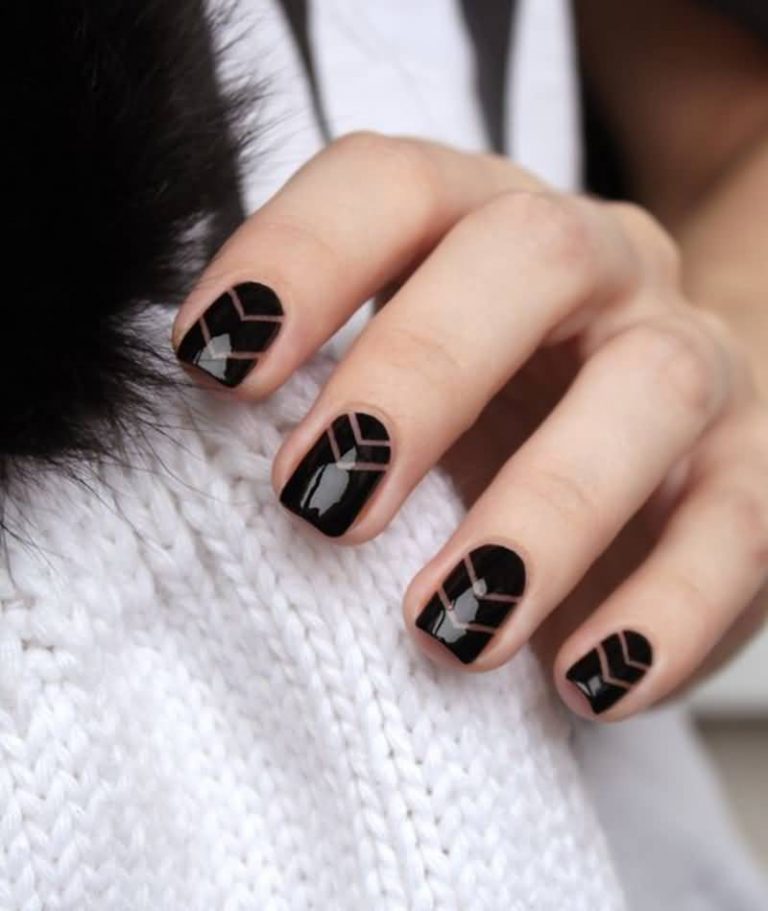 Beautiful Black Nail Designs You Should Not Miss - fashionsy.com