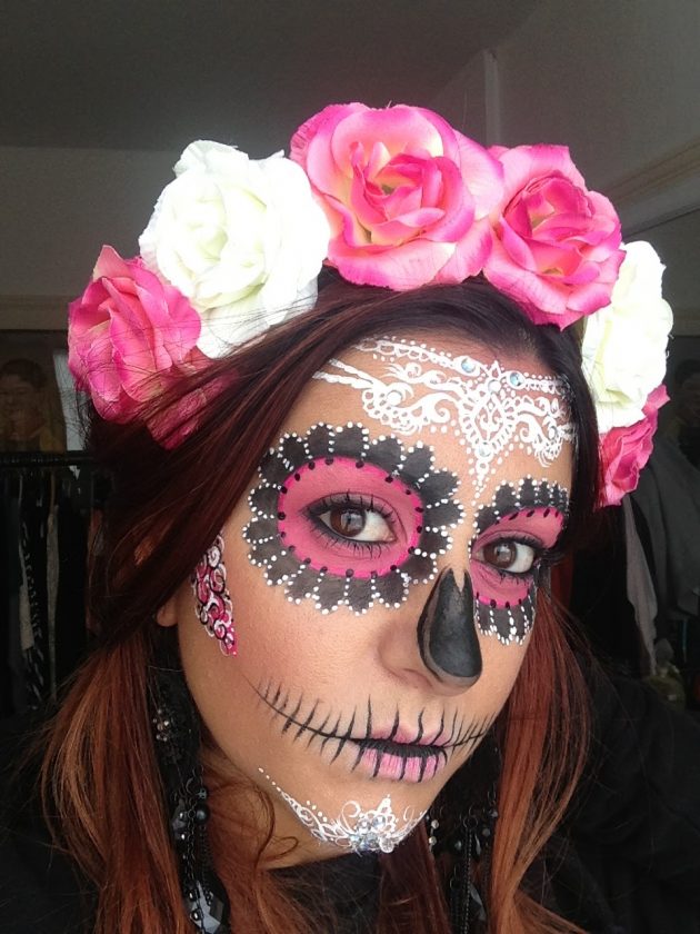 15 Sugar Skull Makeup Ideas for Día de los Muertos - fashionsy.com