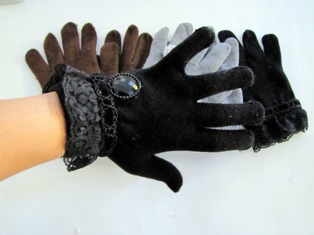 11 DIY Gloves You Can Easily Make This Winter