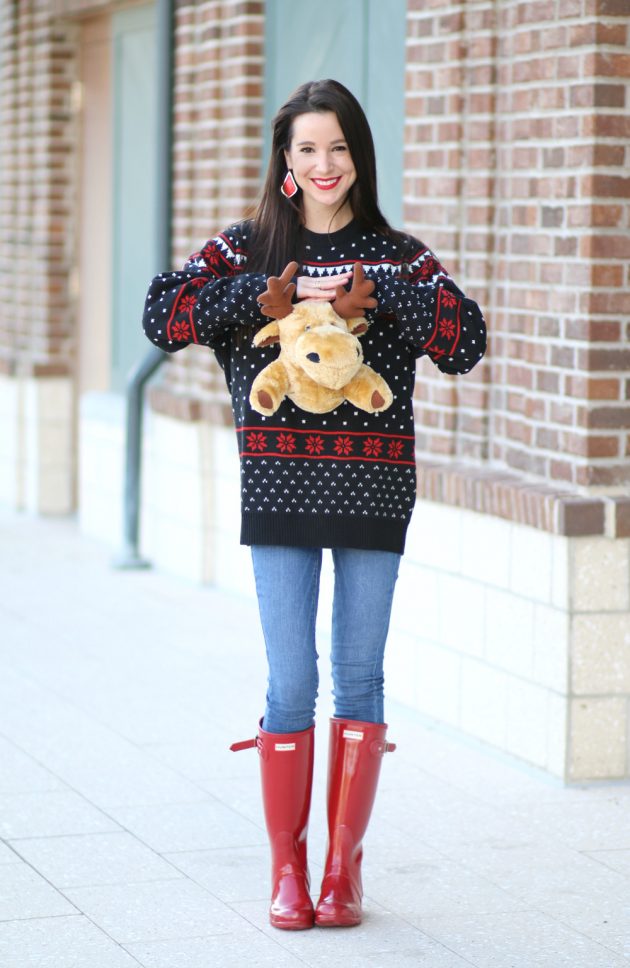 12 Chic Ways To Wear Your Ugly Christmas Sweater