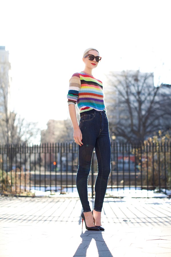 20 Outfits That Will Make You Want A Striped Sweater