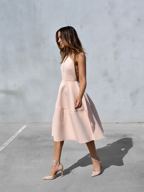 Stylish Blush Outfits That Will Make You Fall In Love With This Pastel ...