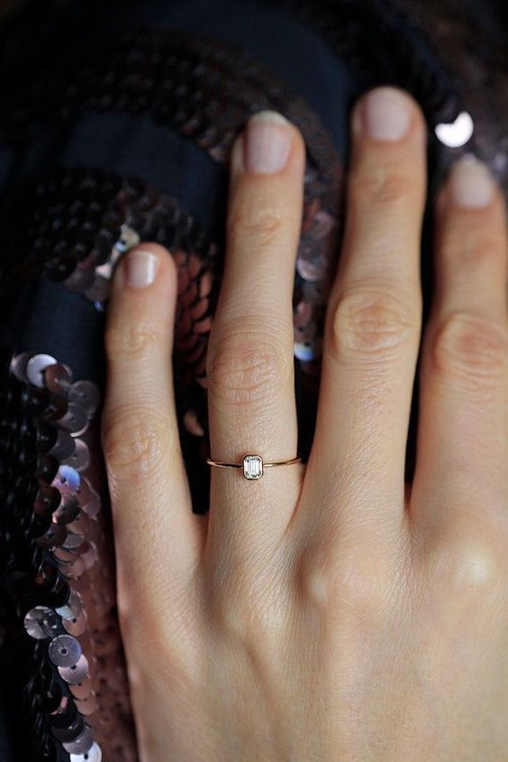 10 Crucial Rules For Wearing Rings That No One Will Tell You