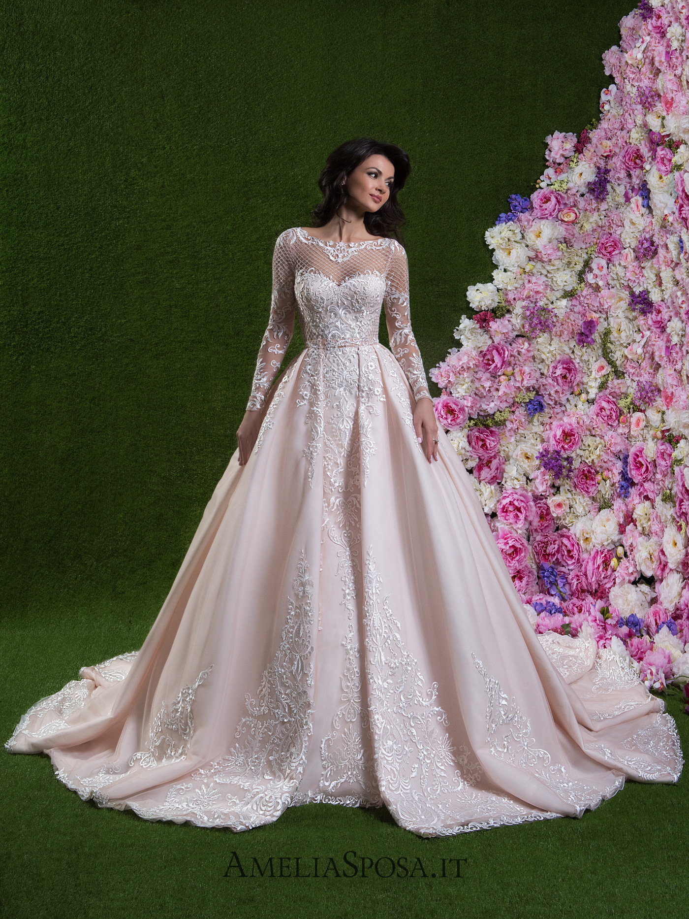 Gorgeous And Elegant Wedding Dress Collection By Amelia Sposa