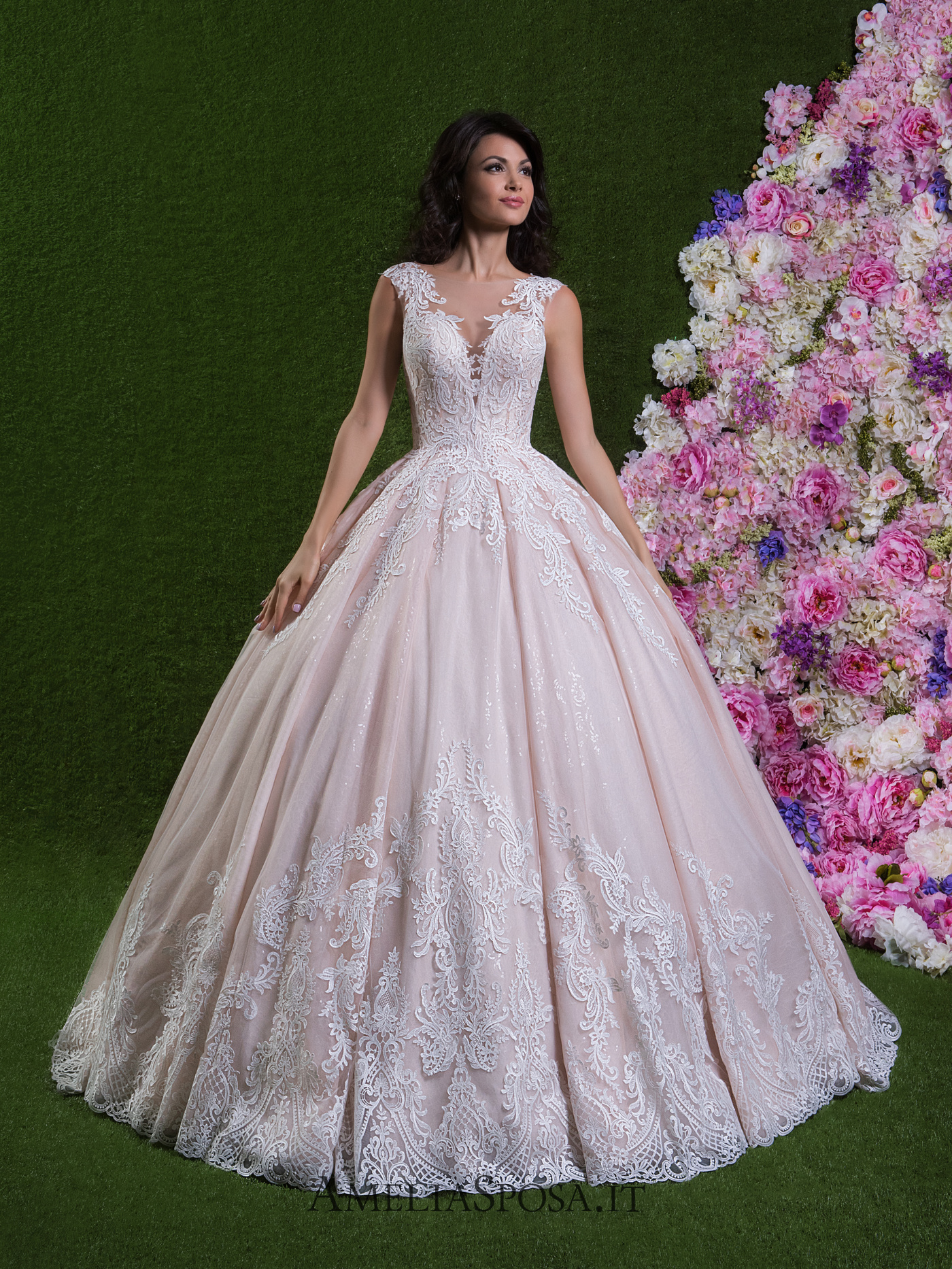 Gorgeous And Elegant Wedding Dress Collection By Amelia Sposa