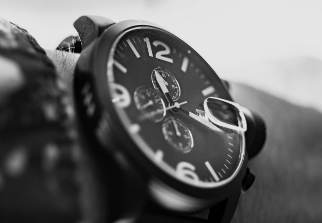 A Modern vs. Vintage Watch: What to Buy?