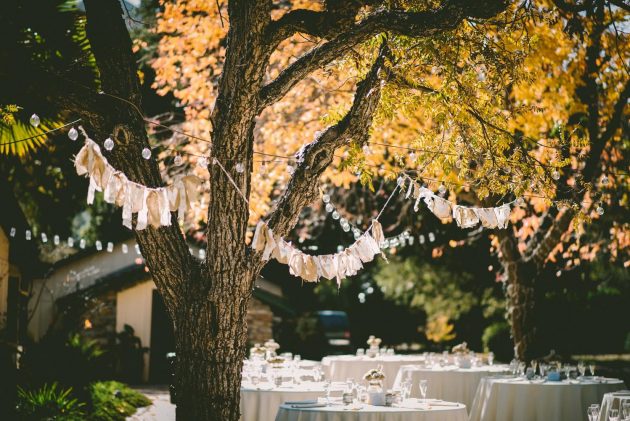 Top Ideas for Autumnal Wedding Décor