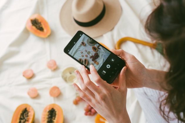 Turn To Instagram Influencers To Improve Your Eating Habits