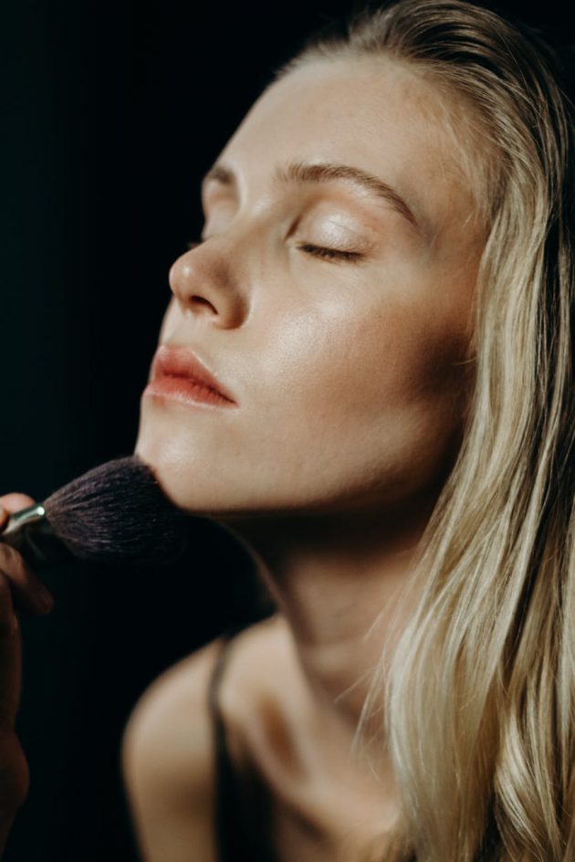 Makeup Tricks That Every Blond Woman Should Know