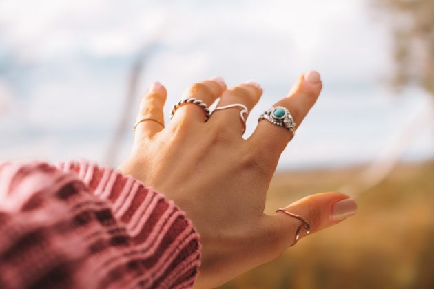 This Is How to Wear Rings the Right Way